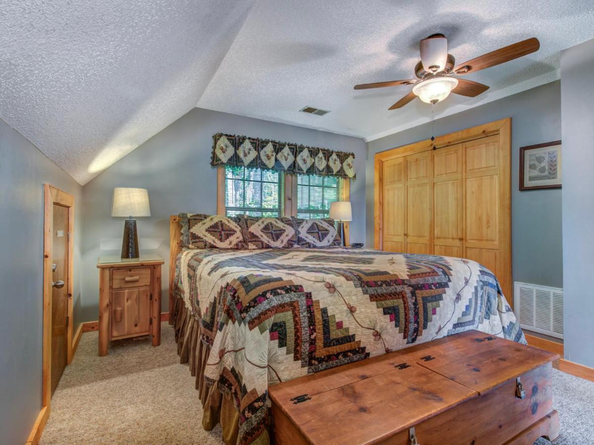 Mountain Charm Villa Gatlinburg Eksteriør bilde